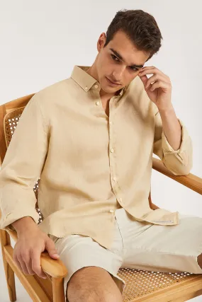 Camisa de lino beige con logo bordado