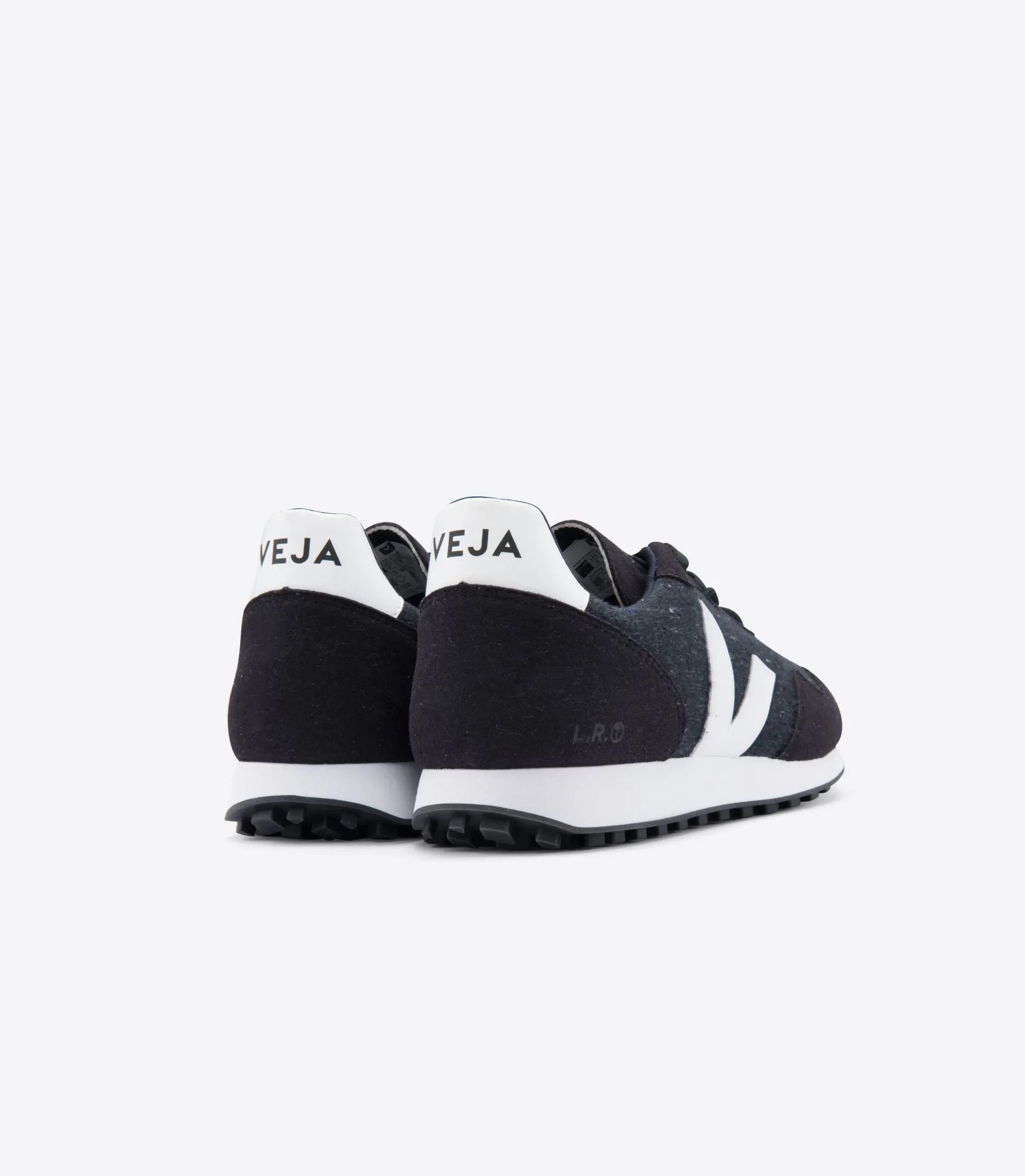 Veja Men's SDU Black Flannel Dark White Fleck Vegan Sneaker